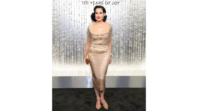 Dita Von Teese en evento de Swarovski.