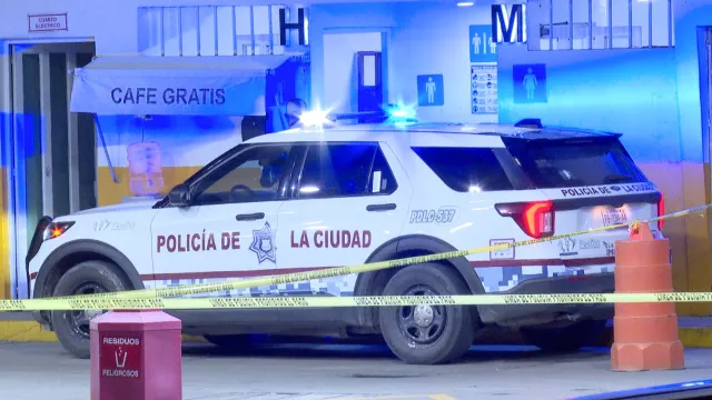 Trabajador de gasolinera es asesinado en los sanitarios. Foto: Juan Carlos Barreda | N+