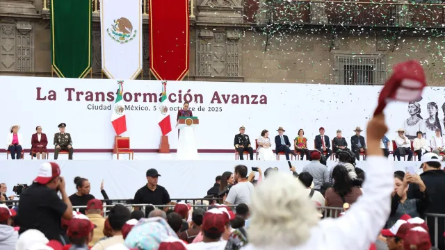 Claudia Sheinbaum cerró el mensaje de rendición de cuentas de su primer año de gobierno entre aplausos y vivas. 