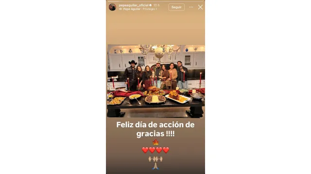 Pepe Aguilar comparte foto familiar por Acción de Gracias.