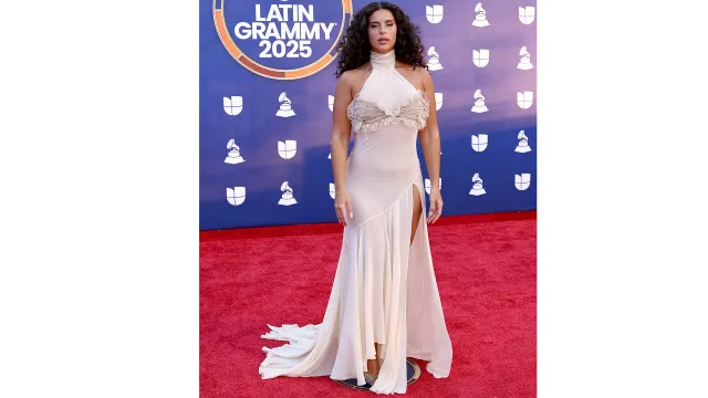 Nathy Peluso en los premios Latin Grammy 2025.