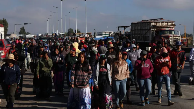 Bloqueo de agricultores. Foto: Cuartoscuro