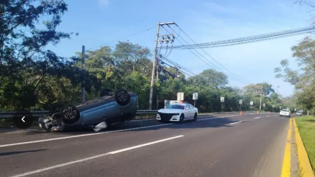 Accidente en Veracruz. Foto: @GN_Carreteras