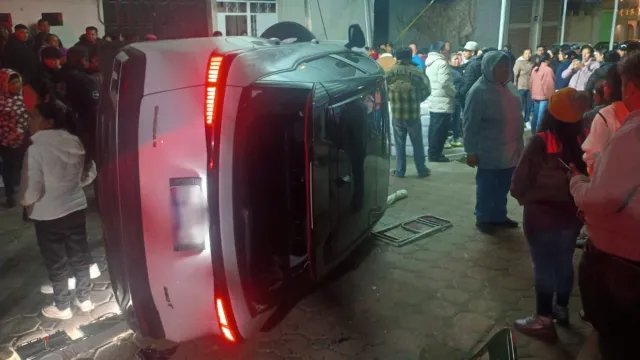 Detienen a conductor de camioneta que atropelló a siete personas en Tlaxcala. Foto: X @ciudadano_pue