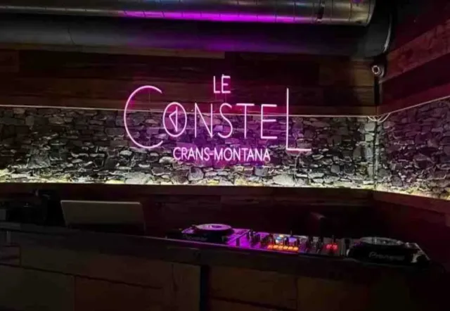 El Bar Le Constellation contaba con una sola salida de emergencia