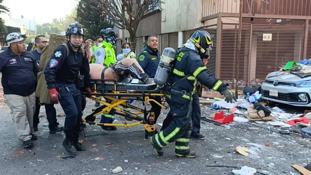 La explosión dejó varias personas lesionadas en Paseos de Taxqueña. Foto: N+