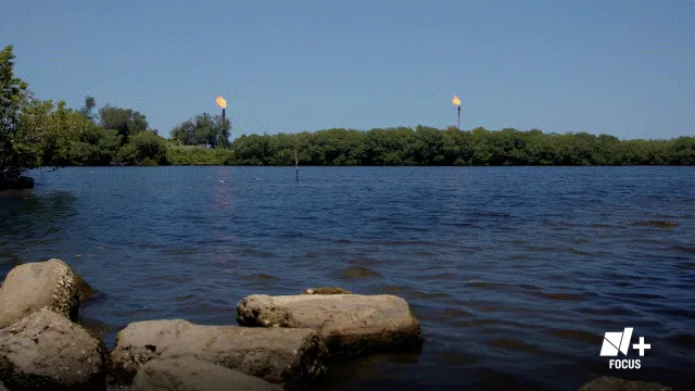 N+ Focus Dos Bocas Al Margen de la Ley Ambiental.