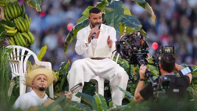 Ricky Martin Bad Bunny Super Bowl