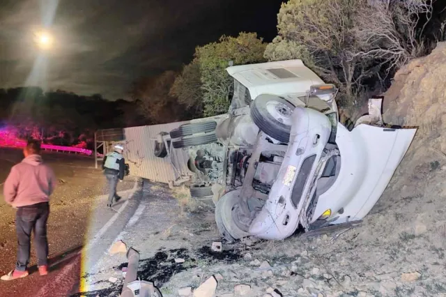 Carreteras bloqueadas hoy. Foto: Guardia Nacional 