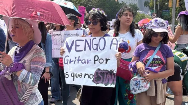 Vengo a gritar por las que no están