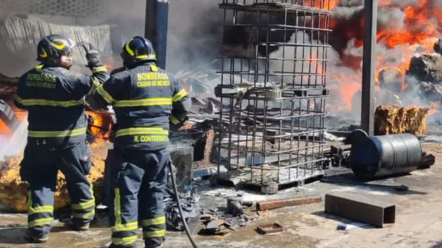 Reportan Fuerte Incendio en Santa Martha Acatitla en Iztapalapa, ¿Qué Pasó? 