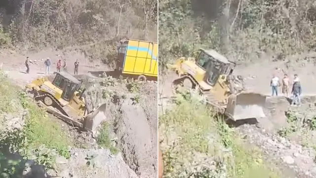 Conductor a bordo de retroexcavadora rescata a tráiler. Foto: Facebook Semanario El Caminante