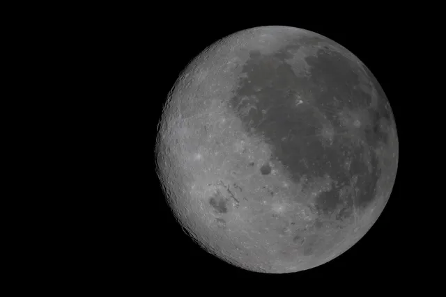 Cara oculta de la Luna vista por los astronautas de la misión Artemis II