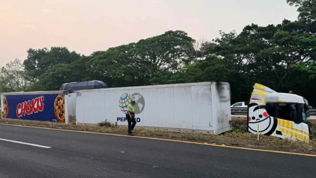 Accidente en Veracruz. Foto: Guardia Nacional