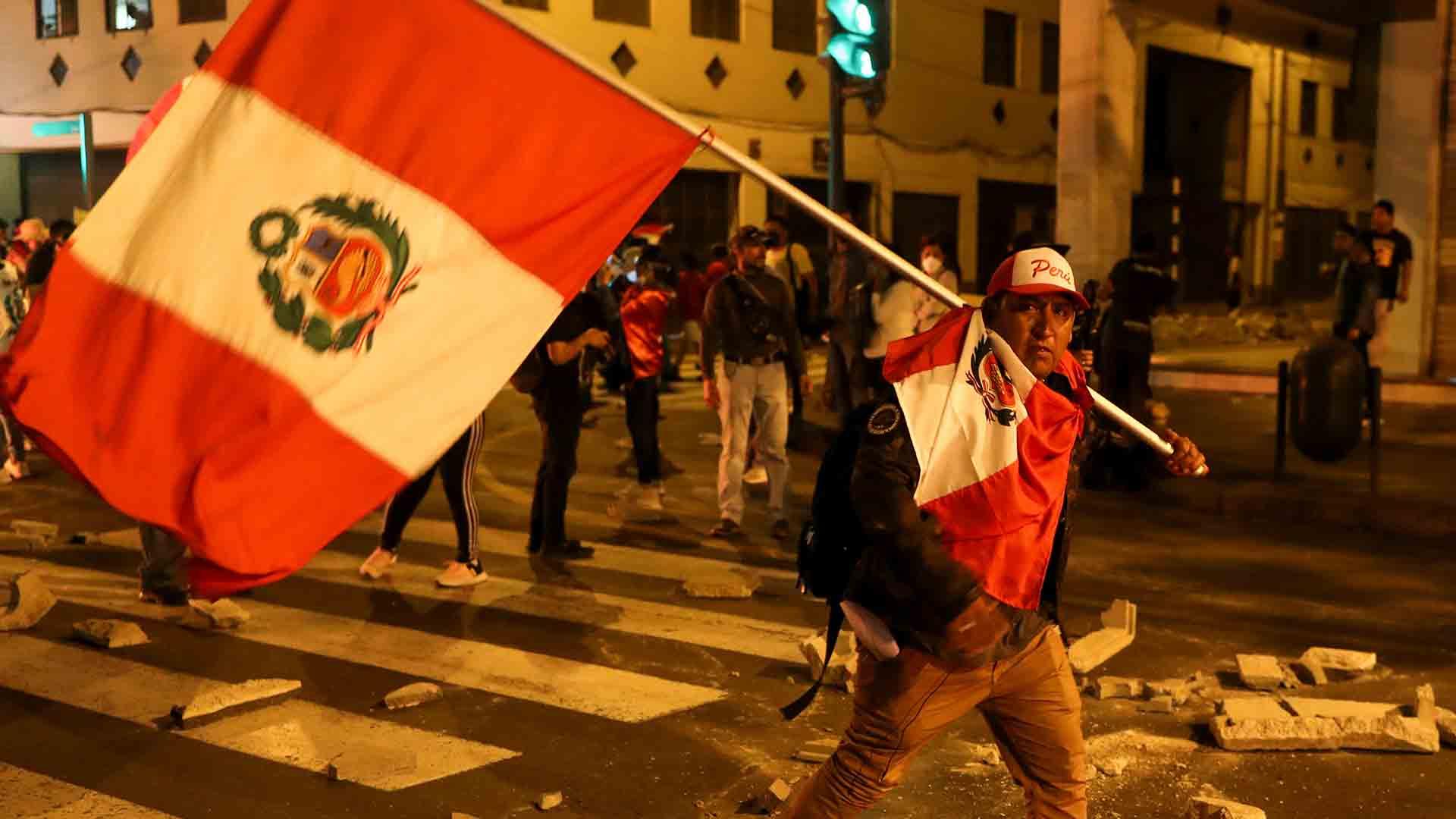 Simpatizantes de Pedro Castillo Protestan por su Liberación