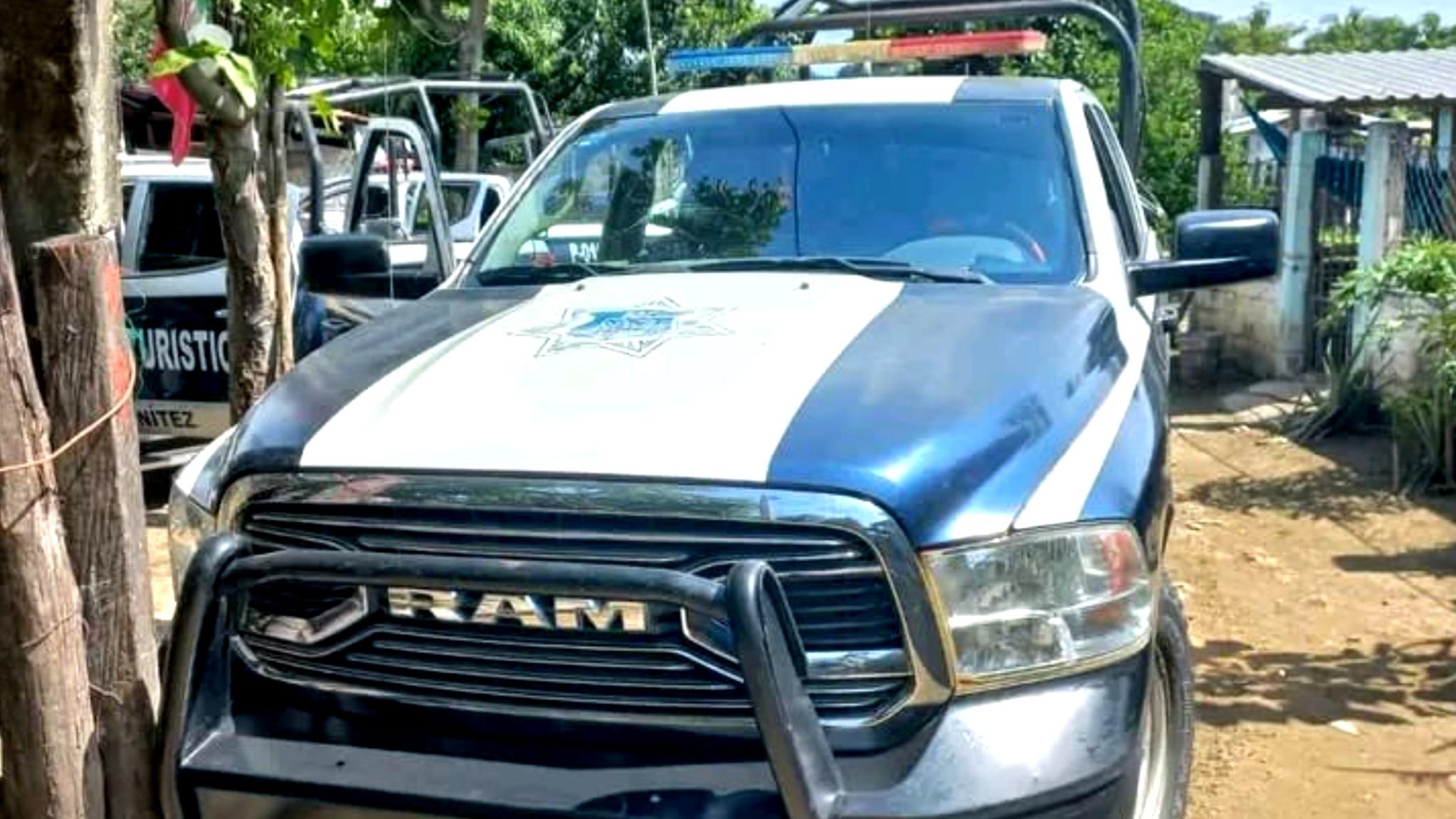 Esposados y Boca Abajo Hallaron a Policías Emboscados en Coyuca de Benitez