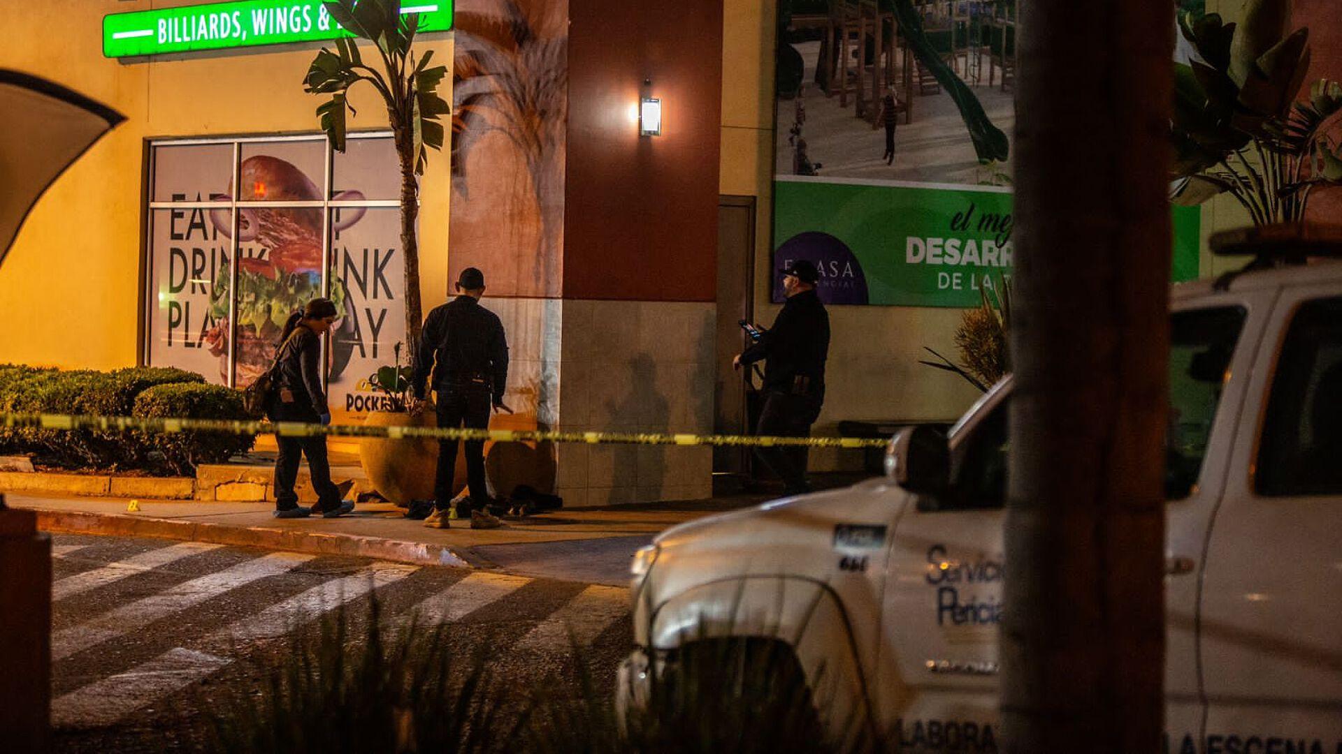 Ataque Armado Deja Dos Lesionados en Plaza Comercial de Tijuana | N+