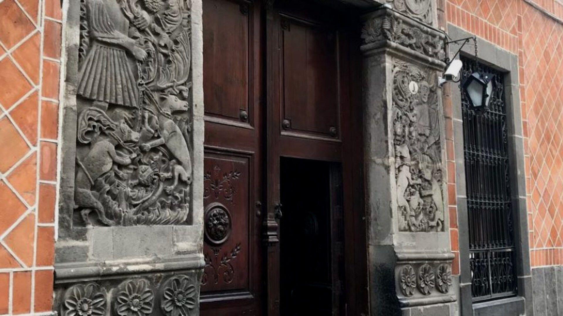 Puebla La Leyenda de La Casa del que Mató al Animal N+ Puebla La Leyenda de La Casa del que Mató al Animal N+