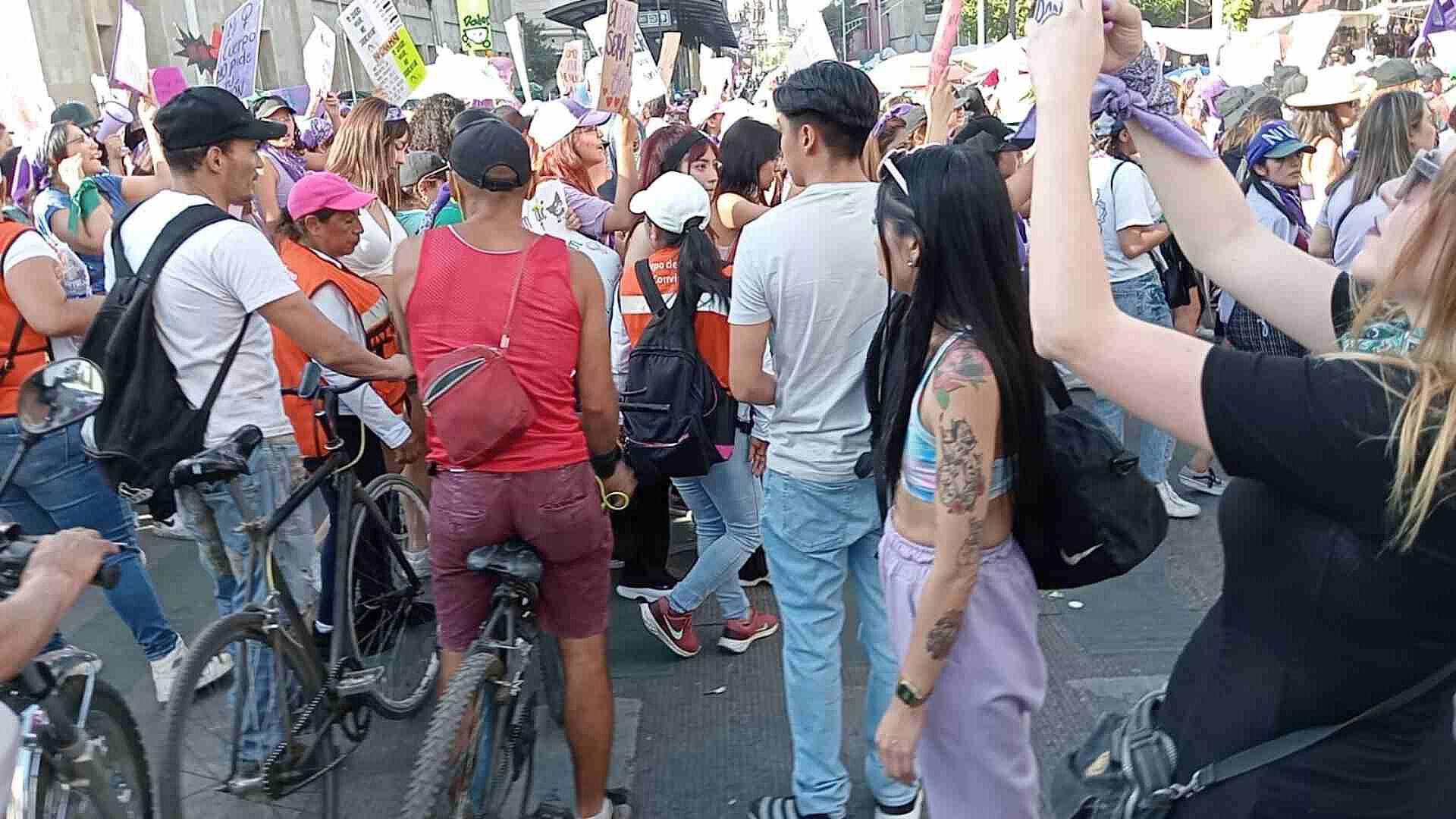 Liberan a Joven que Agredió a Mujeres Durante Marcha del 8M