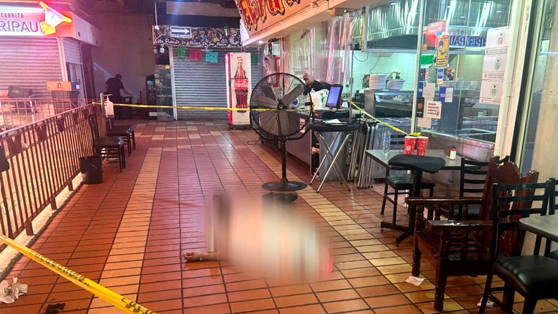 Muere Mesero en Restaurante del Centro de Monterrey | N+