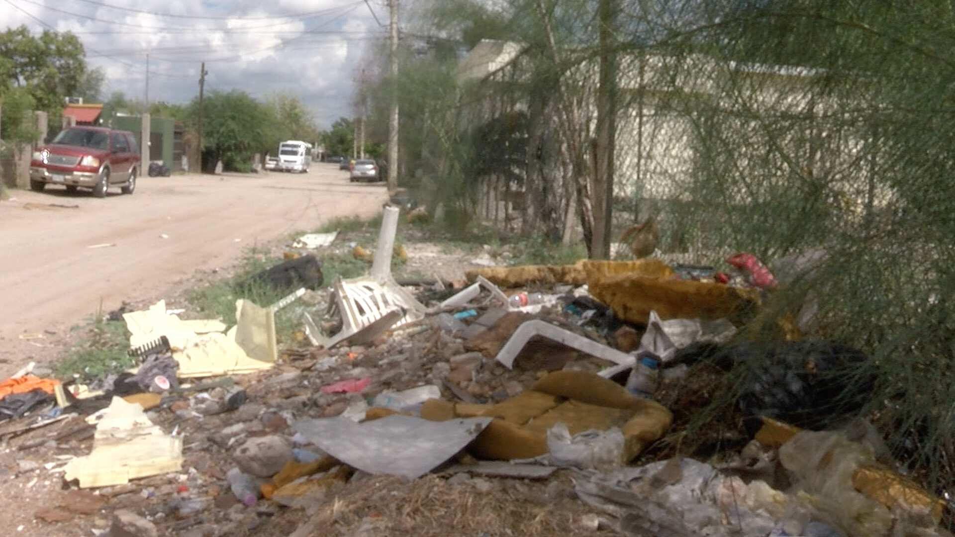 Denuncian Vecinos Basurero Clandestino en Colonia Olivos de Hermosillo | N+