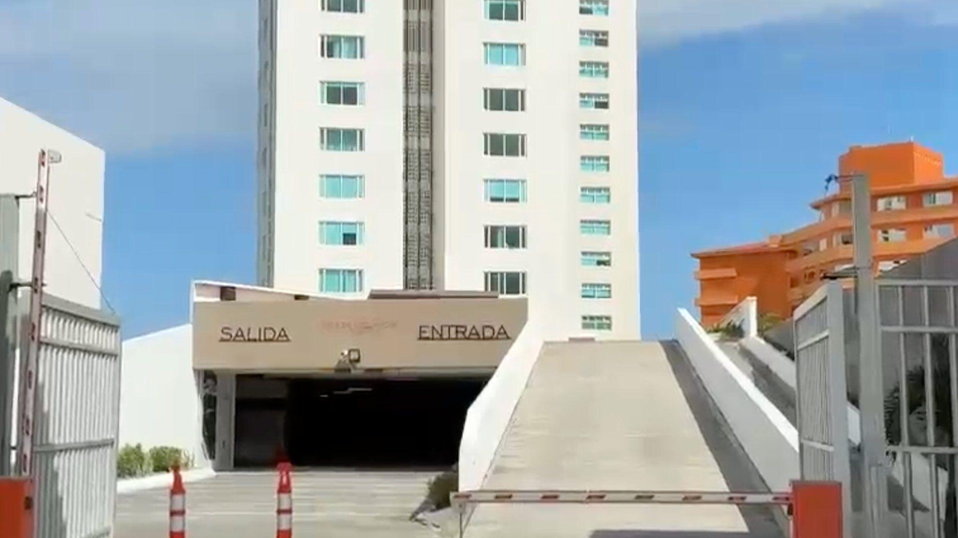 Hombre Muere al Caer del Quinto Piso de un Edificio de Boca del Río | N+
