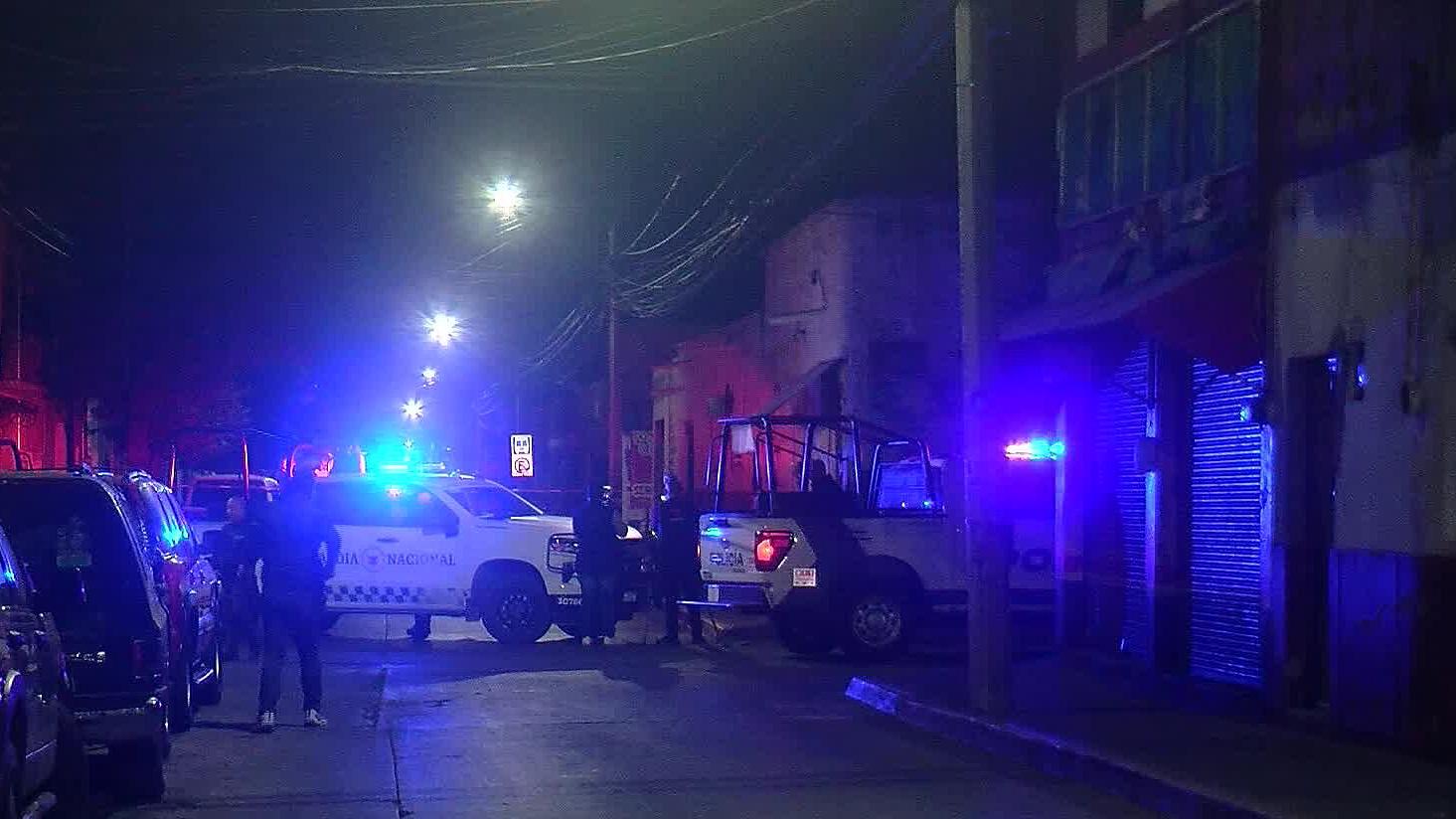 Asesinan a Balazos a Dos Hombres en el Centro de Tlaquepaque | N+