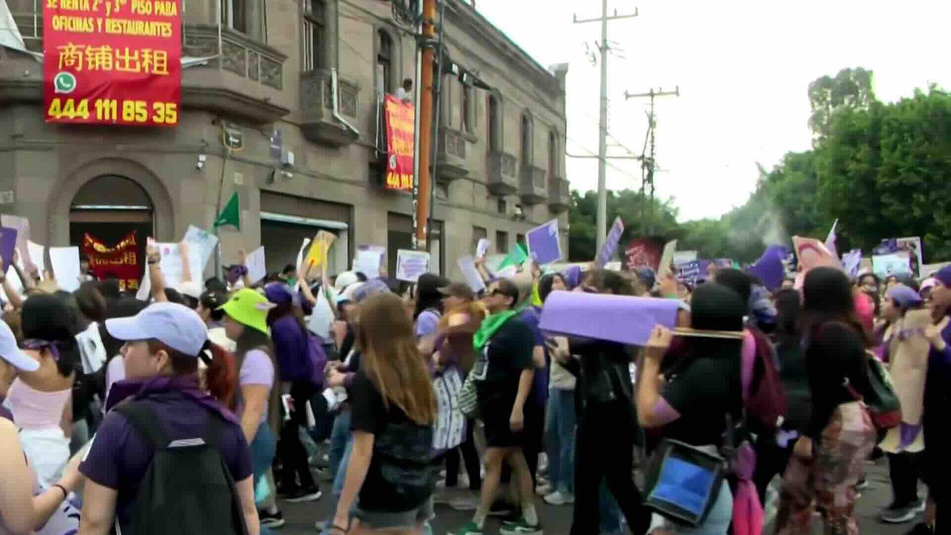 Mujeres Marchan en San Luis Potosí Durante el 8M por Justicia e ...