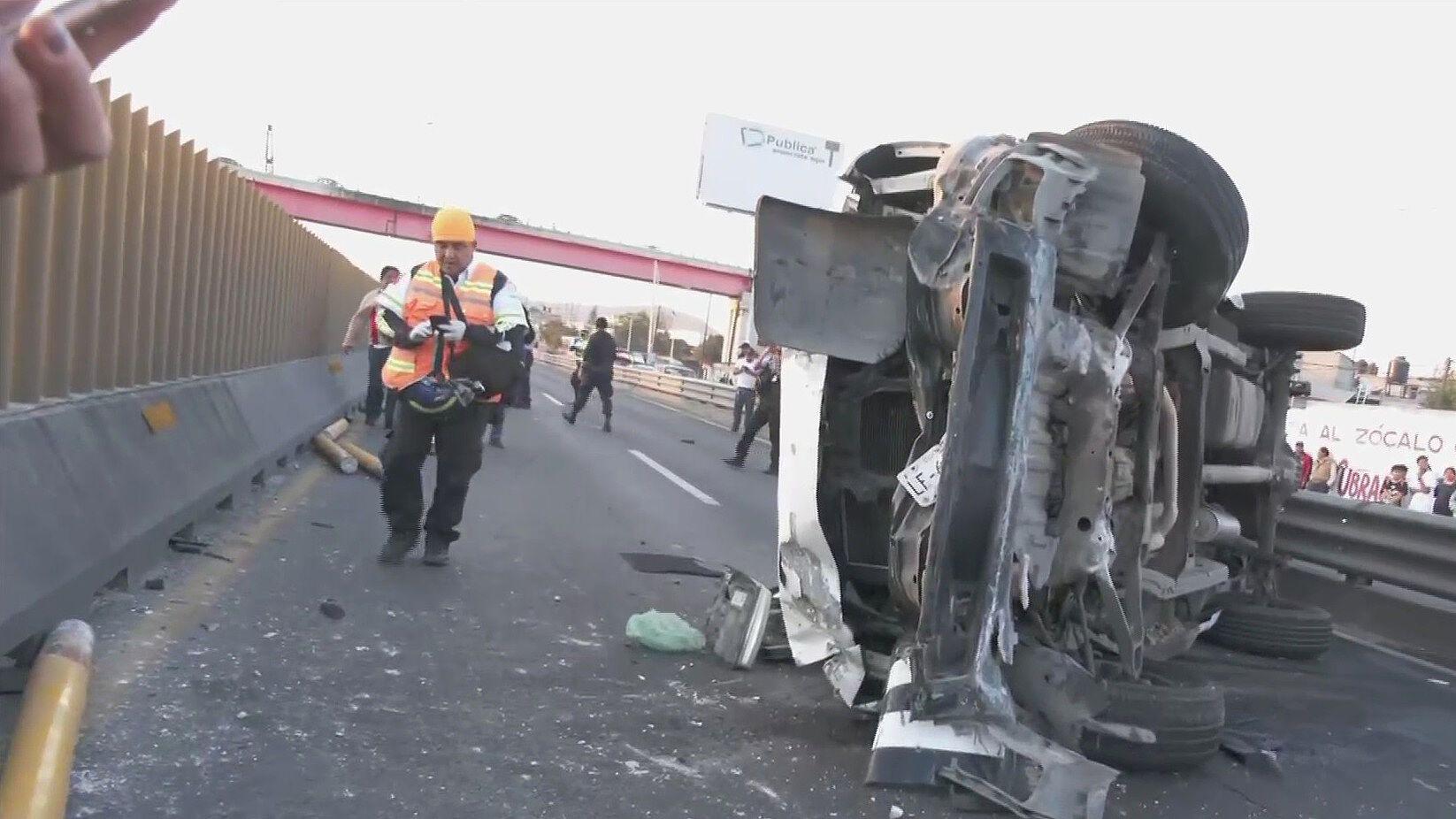 Camioneta se Voltea y Deja 7 Heridos en Valle de Chalco