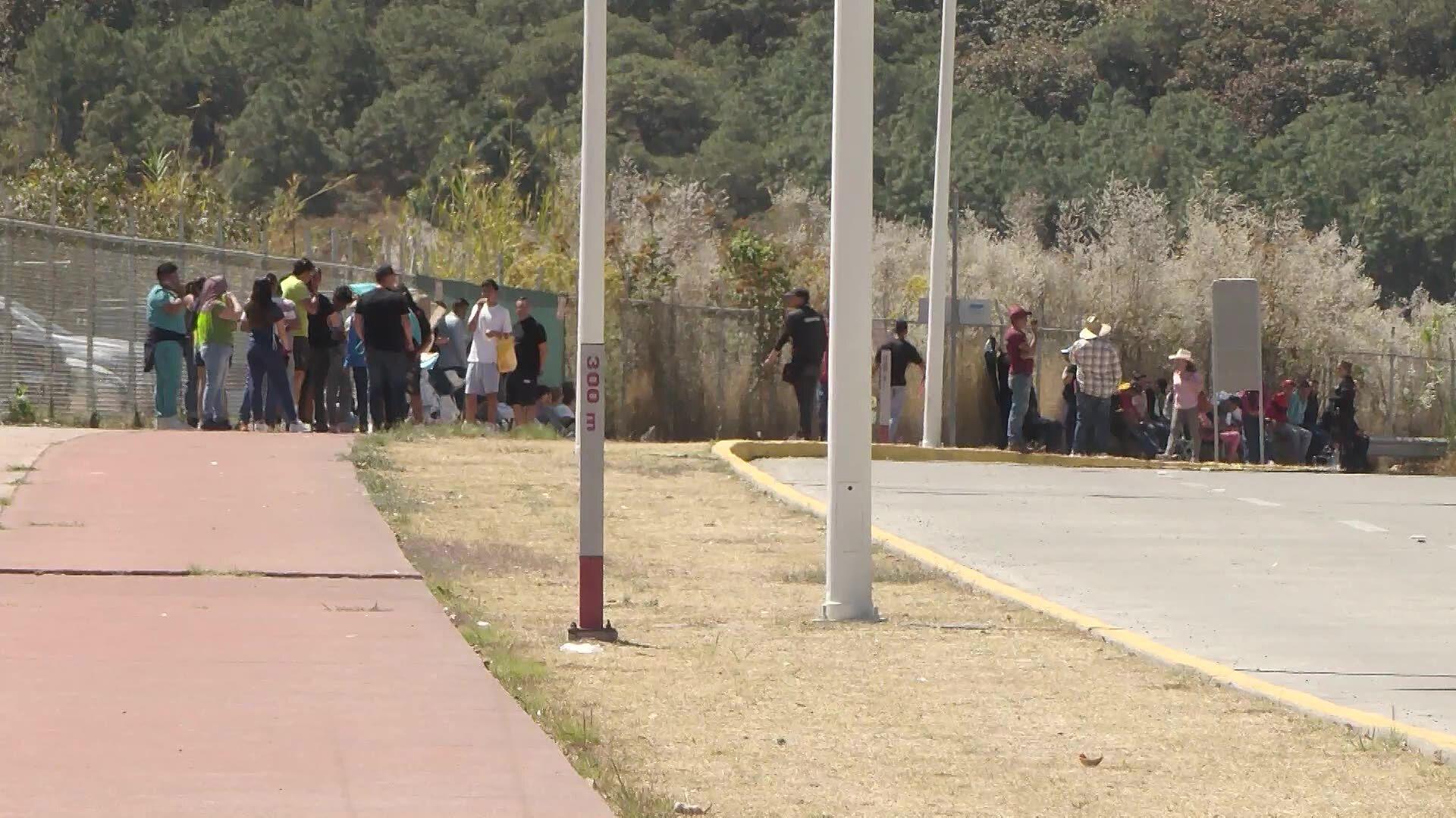 Hacen Fila Para Boletos De La Pelea De El Canelo Lvarez